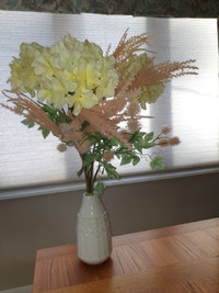 Silk (like) Flower Arrangement with vase