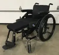 Helio A7 Ultralight Folding Wheelchair by Motion Composites