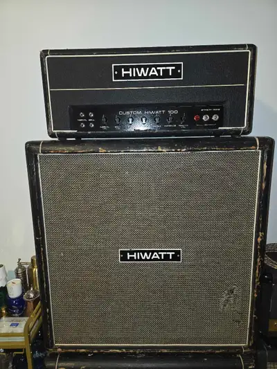 Vintage Hiwatt SE4123 Cabinet, View more