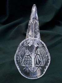 Vintage etched Crystal Cornucopia Horn of Plenty