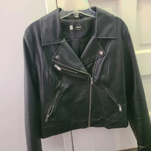 vegan leather womens moto jacket