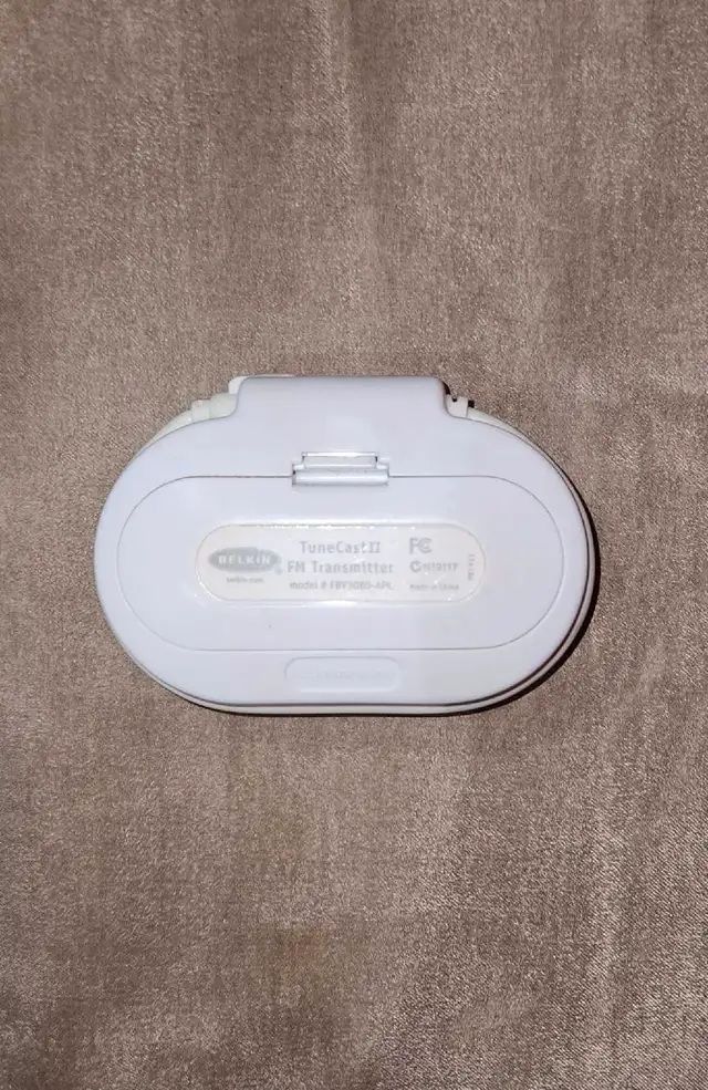 Belkin Tunecast II F8V3080-APL Transmitter62863261593217121