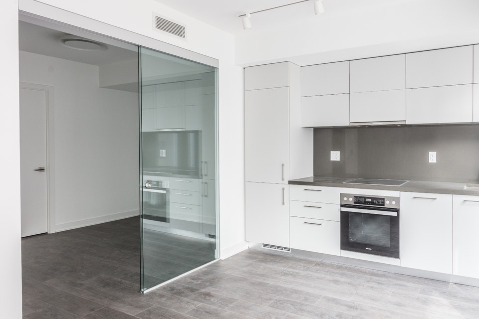 Stunning condo on Yorkville 2