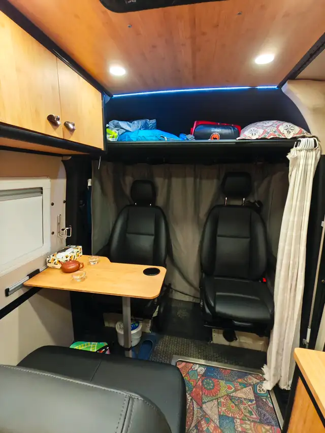 2023 Mercedes-Benz Sprinter 2500 AWD Custom Class B RV in RVs & Motorhomes in Nanaimo - Image 8