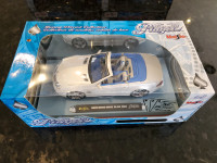 1:18 Diecast Maisto Playerz Mercedes-Benz SL55 AMG Conv White