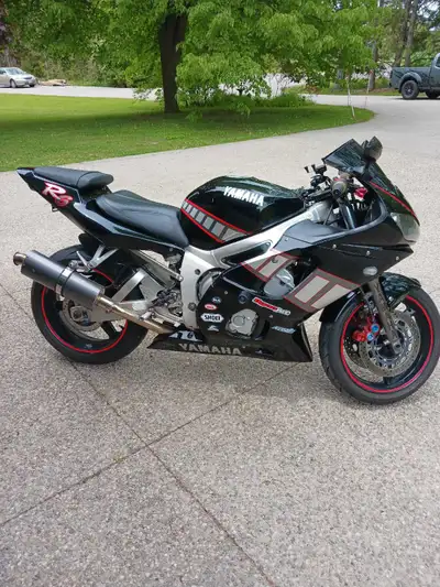 Well maintained. Runs Great. After market exhaust. Bike looks and sounds great. Selling as is. Serio...