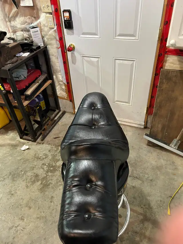 Harley Davidson seat in Street, Cruisers & Choppers in Markham / York Region - Image 4
