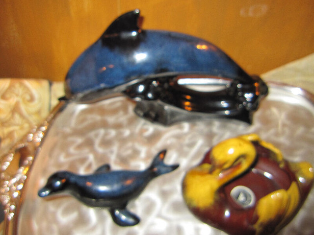 Blue Mountain Pottery Cobalt Blue Harvest Gold Dolphin Seal Swan in Arts & Collectibles in City of Toronto
