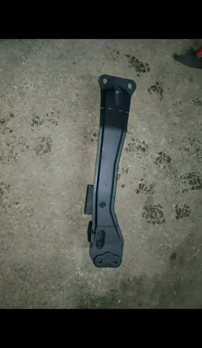 2007 - 2012 Suzuki sx4 transmission support We have both AWD and 2WD