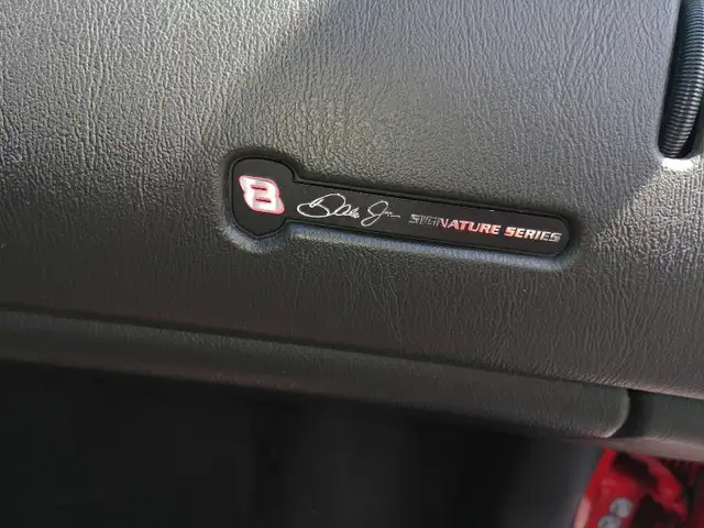 2004 Chevy Monte Carlo SS Supercharged Dale Jr special  in Cars & Trucks in Trenton - Image 6