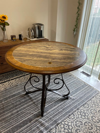 Dinning table 