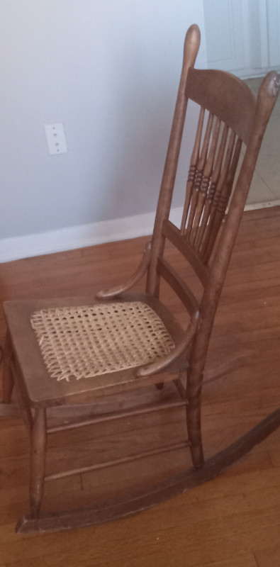 Antique Rocking Chair. in Chairs & Recliners in Dartmouth - Image 2