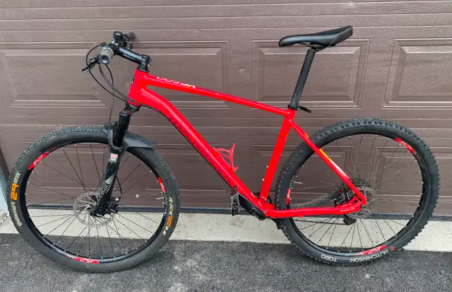 Aluminum Hardtail XC Mountain Bike in Mountain in Ottawa - Image 3