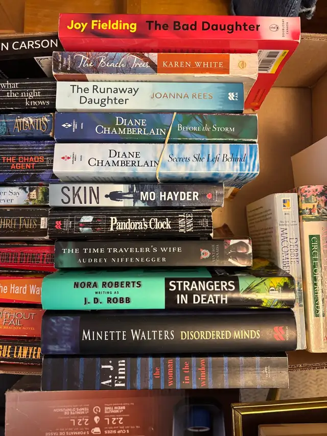 Assorted Paperbacks 575594693615964161