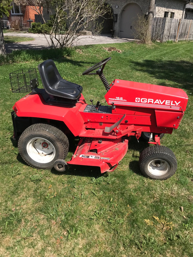 Lawn tractor Gravely 16G Professional garden tractor Lawnmowers