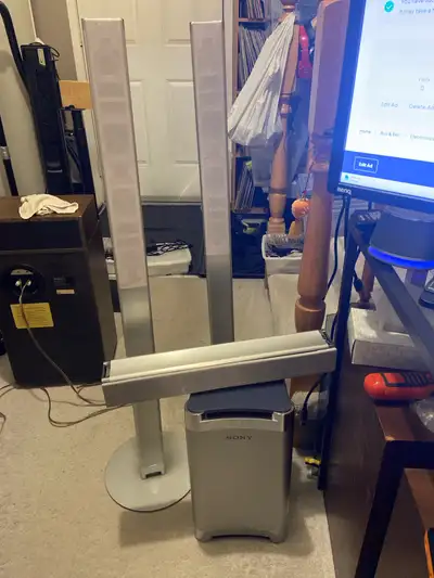 Sony SS-WS551 Subwoofer & speakers