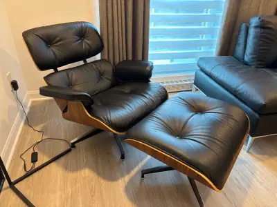 Eames lounge chair / chaise, View more