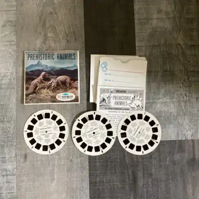 A very rare set.From a smoke free home these vintage view master reel sets. It is complete; has the...