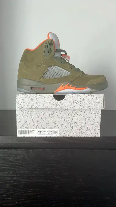 Jordan 5 Retro Olive, View more