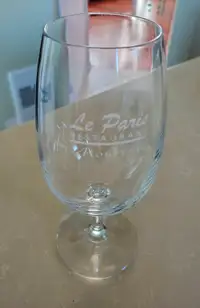 Vintage Le Paris Restaurant Montreal Glass
