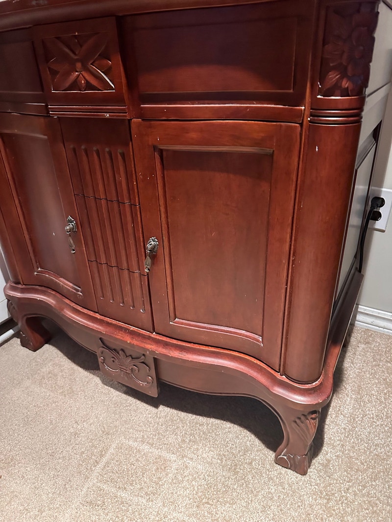 Free bathroom vanity, needs top Free Stuff Oakville / Halton Region