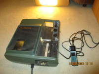 Sawyer’s Slide Projector, Mountable Pull Down Screen and 4 Trays