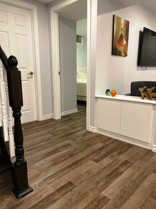 Furnished & Newly Renovated 2-Bedroom Basement Apartment in Long Term Rentals in Markham / York Region - Image 17