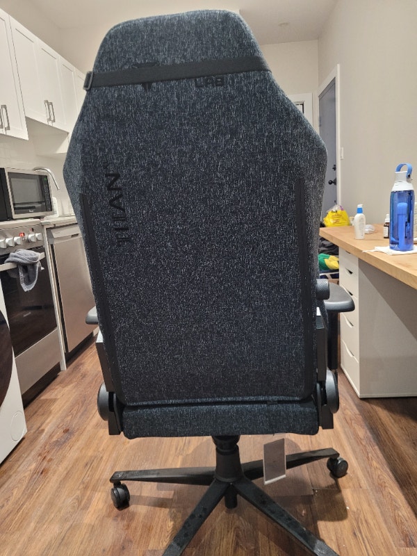 Secret Labs Titan XL 2020 Gaming Chair Chairs Recliners Hamilton Kijiji