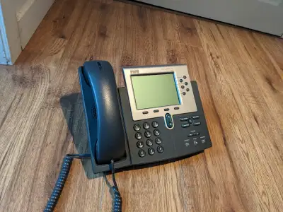 Lot de Téléphone IP Cisco 7940 et 7960, View more