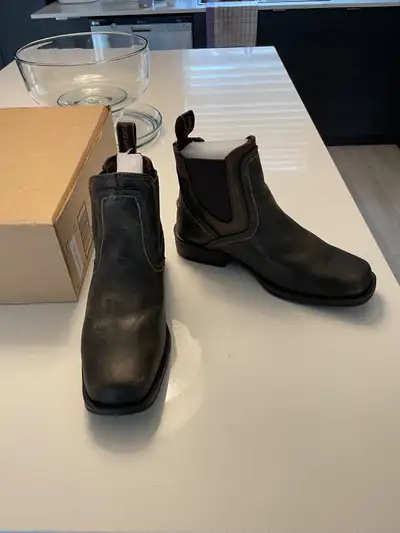 Sureway Mens Cowboy Boots- Mens 8.5/Womens 10.5- Brand New, View more