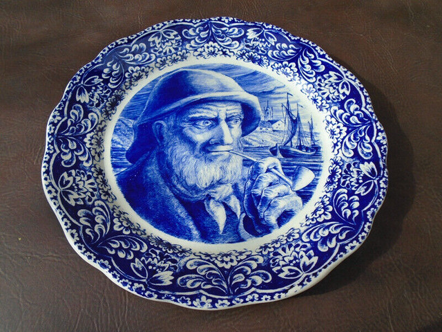 Delft Old Fisherman Plate 13.75 Inches in Arts & Collectibles in Pembroke