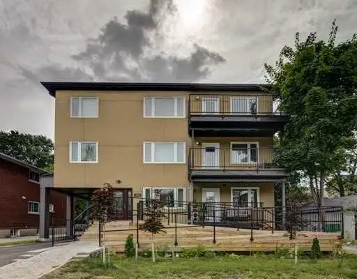 Cozy & Sun-Filled 1-Bed Apartment in Prime Old Ottawa South