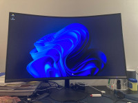 Samsung Monitor T55 32 Inch for sale.