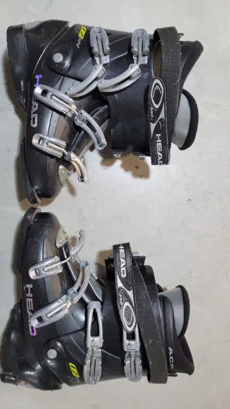 Head EZ On Ski Boots in Ski in Ottawa - Image 5