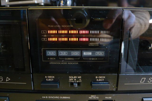 JVC TD-W201 Stereo Double Cassette Deck in Stereo Systems & Home Theatre in Mississauga / Peel Region - Image 2