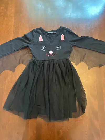 Size 4T Girl’s Halloween Bat dress with tulle skirt - George, View more