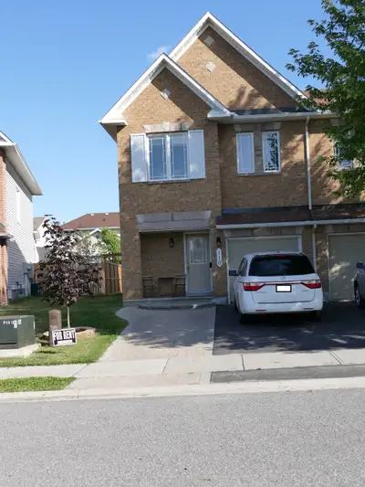 110 McBrien St., Kanata Sparkling spacious end unit townhouse in Kanata’s Morgan's Grant features ef...