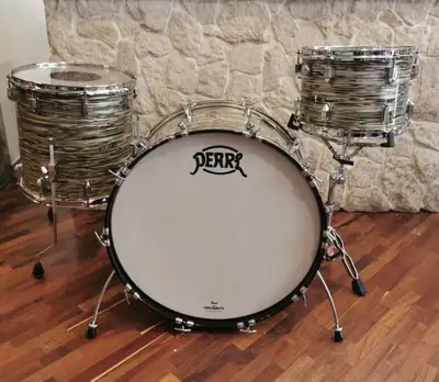 Pearl 75th Anniversary Kit with Hardware, View more