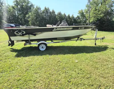 Boat is located at the cottage outside of hastings. Delivery anywhere is available. Have paperwork f...