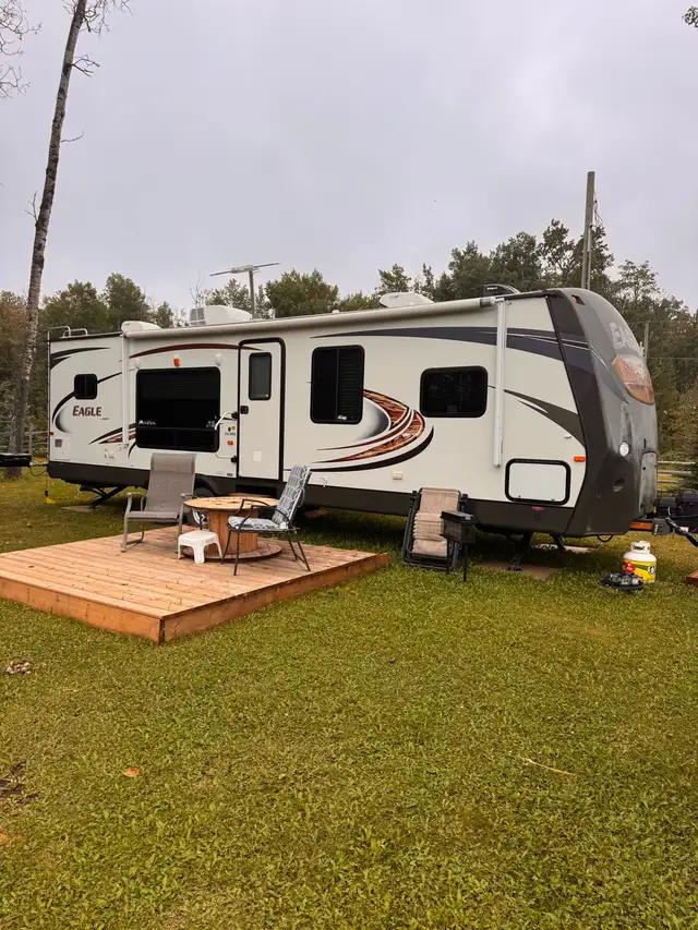 Jayco Eagle 316 RKDS in Travel Trailers & Campers in St. Albert - Image 4
