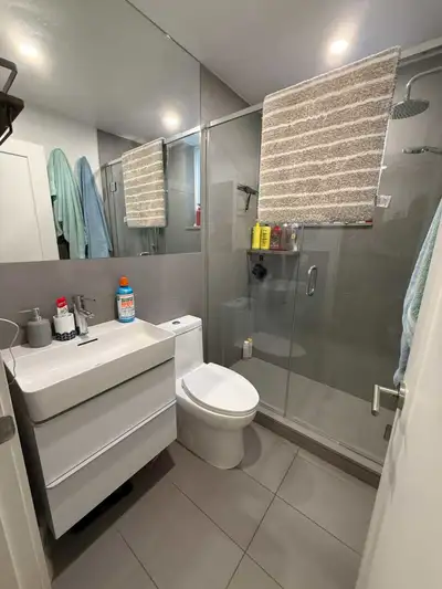 Lease Transfer – Available December 1 (or earlier) 2 Bedroom Apartment in Snowdon – Pet Friendly Bea...