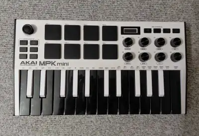 MPK mini 3 controller , View more