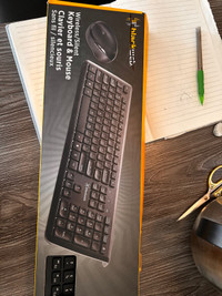  Wireless mouse& keyboard