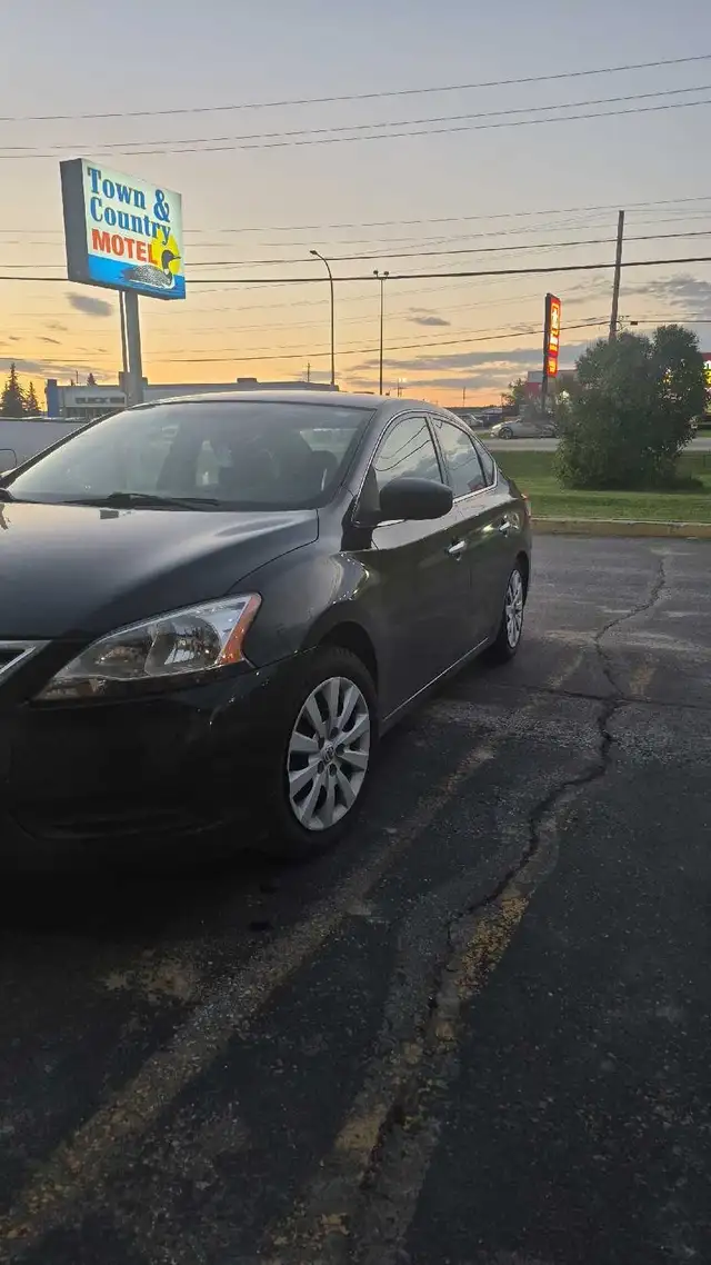 Nissan Sentra571064689843906561