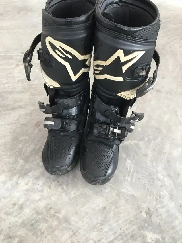 Motocross boots. Alpinestar. in Motorcycle Parts & Accessories in Ottawa - Image 2
