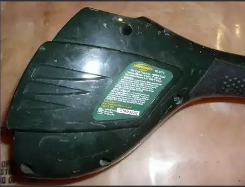 Yardworks Grass Trimmer in Lawnmowers & Leaf Blowers in Mississauga / Peel Region - Image 4