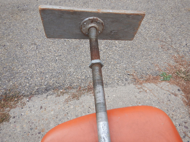 EXERCISE POLES in Exercise Equipment in Edmonton - Image 4