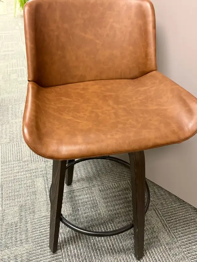 TWO Counter Swivel Stools in Chairs & Recliners in Markham / York Region - Image 3