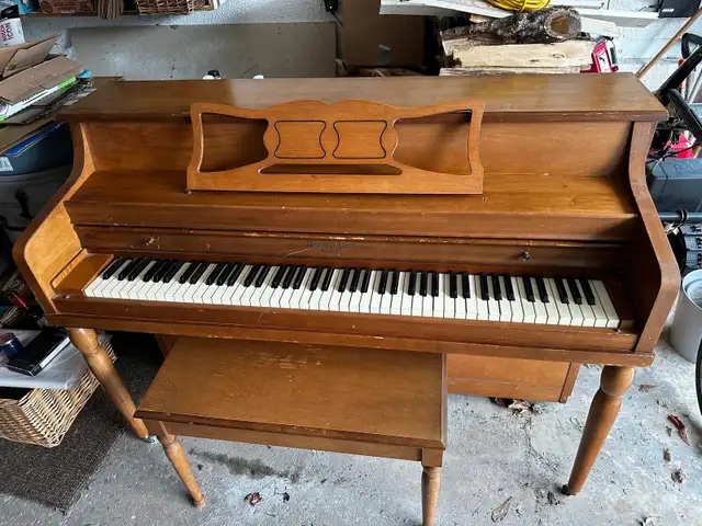 Piano for Free in Free Stuff in Dartmouth - Image 3
