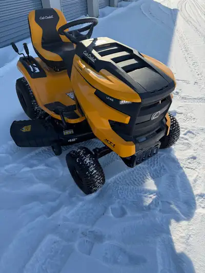 tracteur a gazon cub cadet xt1 2025 hydrostatique intellipower, View more
